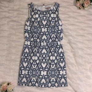 Banana republic size 4 snake pattern flowing dress